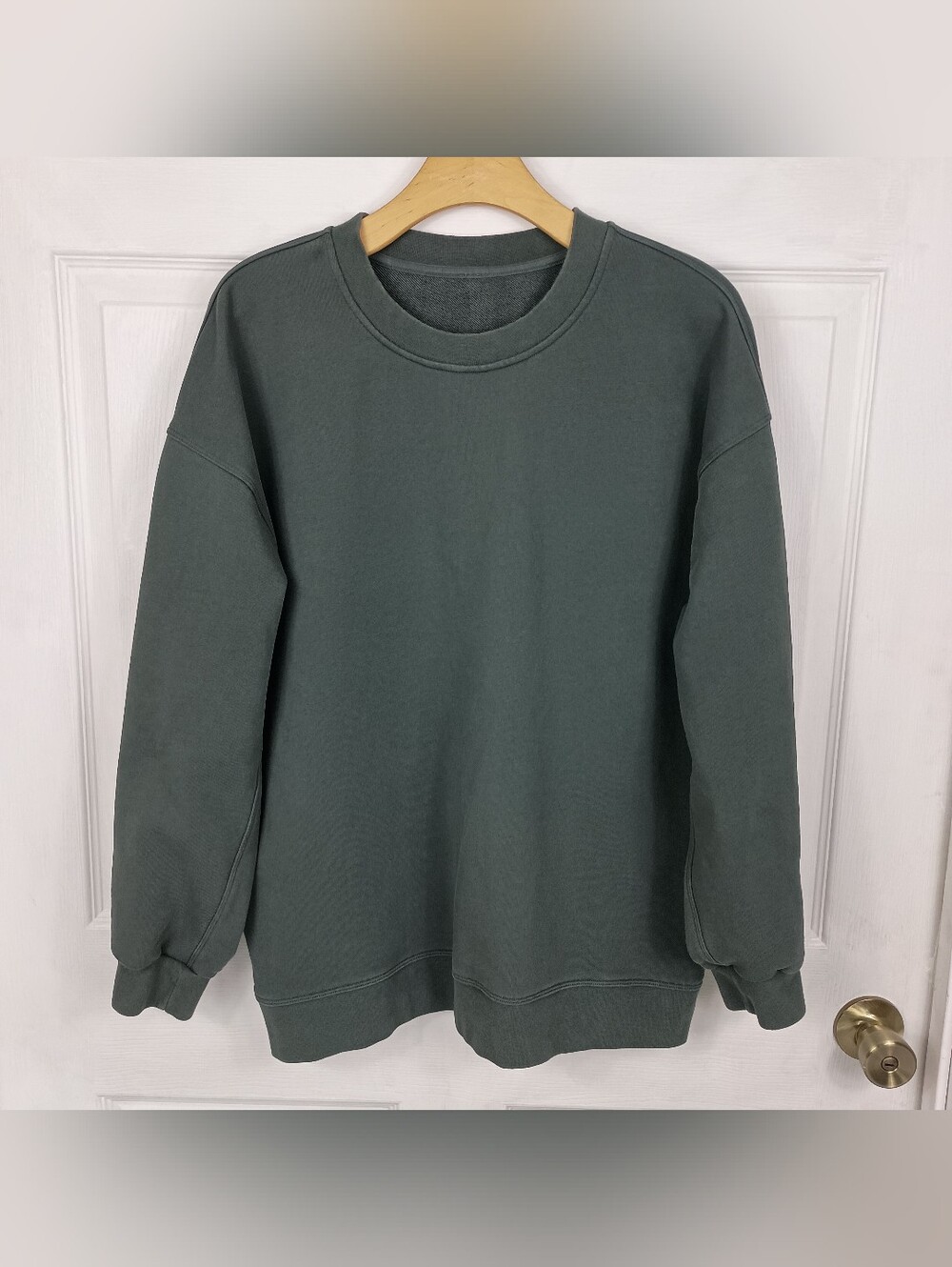 Lululemon Sweatshirt 10 Womens Green Perfectly Oversized Crew LS Pullover POC